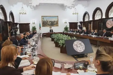 رئيس الجمهورية يأمر بتخصيص مجلس وزراء خاص بقطاع الفلاحة
