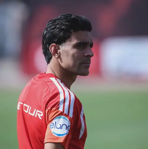 الأهلي المصري يرفض رحيل بنشرقي