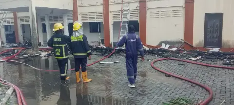 Disaster averted as fire guts Navy house in Lagos