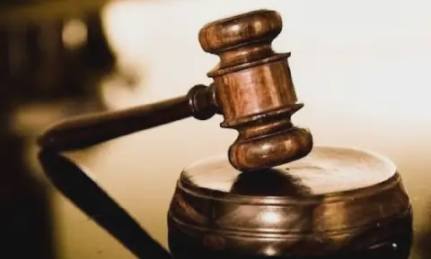 'Fake doctor’ accused of pocketing R637,000 appears in court