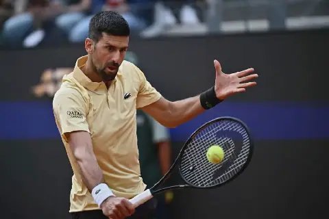 Djokovic Stuns Top Seed Zverev at China Open