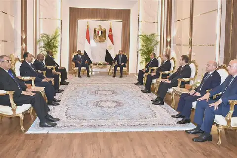 El-Sisi reaffirms support for Sudan unity, political solution in talks with Al-Burhan
