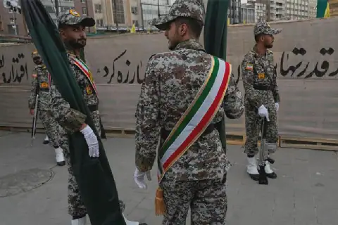 Iran's Foreign Minister Rules Out Military Solution to Middle East Conflict