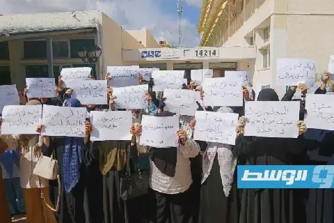 نقابة المعلمين تتمسك بمطالبها.. جدول موحد للمرتبات وصرف الفروقات المتأخرة