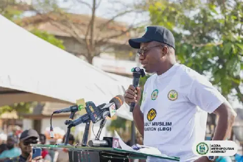 Ayariga Gives MMDCEs 30 Days to Secure Land for Waste Transfer Stations Nationwide
