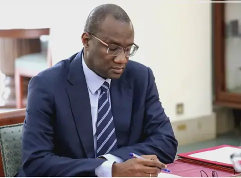 Senegal Pays Tribute to Renowned Figure Cheikh Hamidou Kane