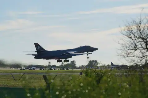 US Relocates Air Force Bombers from UK Base Citing New Threat