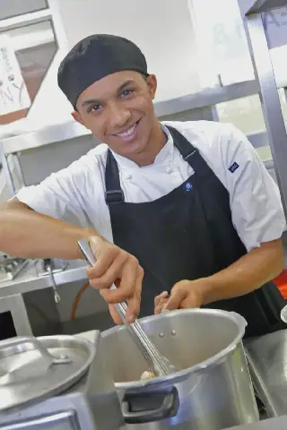 Huwitt Strydom puts a Rooibos spin on a Cape Malay favourite