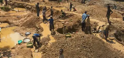 Mali Struggles with Clandestine Gold Mining