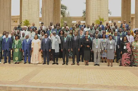 Togo's Parliamentarians Agree on Priorities for New Plastic Pollution Response