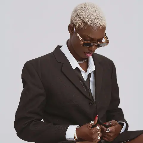 Senegalese Rapper Mita la Gladiatrice Releases New Mixtape