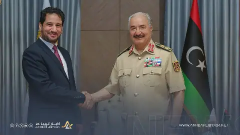 المشير حفتر ودومة يبحثان توحيد مؤسسات الدولة