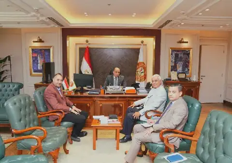 وزير العمل حسن رداد