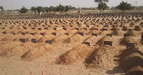 Cimetière Bakhiya de Touba