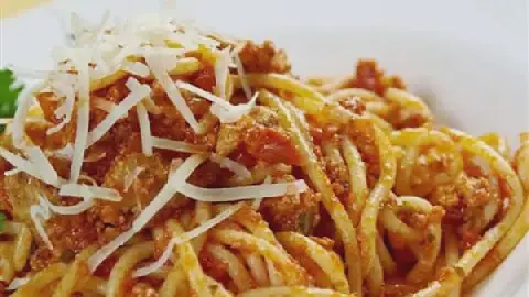 Egyptian Recipe: Homemade Spaghetti Bolognese