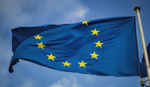 EU Adopts Controversial Return Regulation for Irregular Migrants