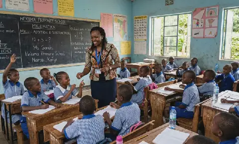 Kenya’s large class sizes make it harder for teachers to help children learn