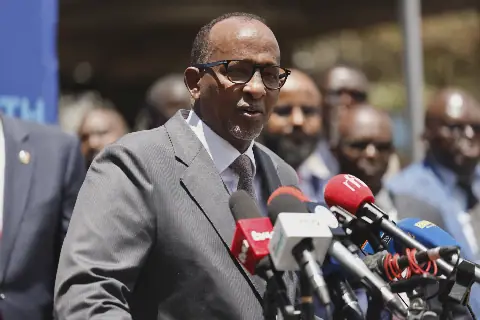 Ebola: Gov't urges calm, says systems in place to contain potential spread