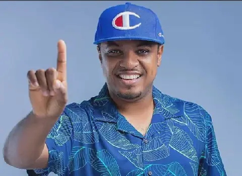 Ghanaian Rapper Dr Cryme Graduates from Methodist University