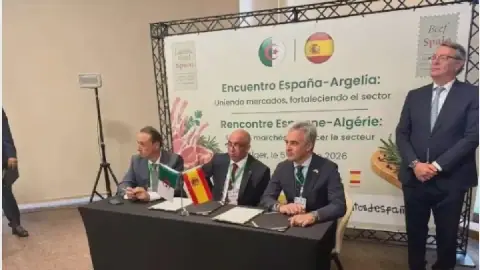 Algeria, Spain Sign Red Meat Cooperation Agreements