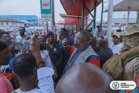 Accra Metropolitan Assembly Intensifies Enforcement at BRT Bus Shelters