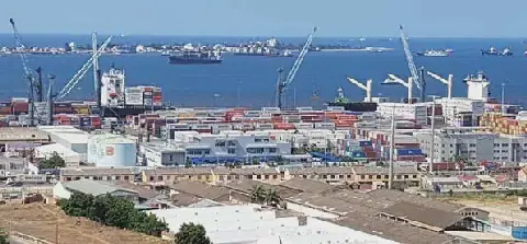 Exportações lusófonas para a China atingem recorde histórico