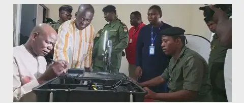 Niger : lancement officiel de l’enrôlement pour la carte nationale d’identité biométrique AES