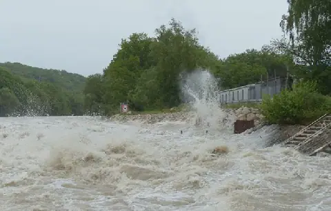 Tunisia to Launch Early Warning System for Natural Disasters