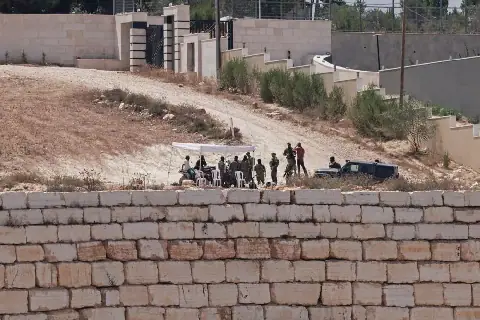 Israeli Settlers Beat AFP Photographer in West Bank