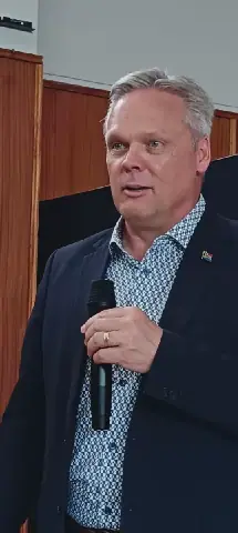 Willie Aucamp, minister van landbou, by die Mount Leonard-boerevereniging se Agri-inligtingsdag wat Maandag in Olifantshoek gehou is.