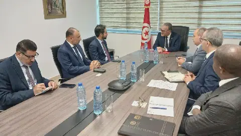 Tunisian Economy Minister Explores Investment Opportunities with Omani Group