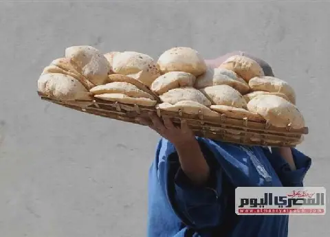 Egypt's Ministry of Supply Sets and Enforces Prices for Tourist and Fine Bread