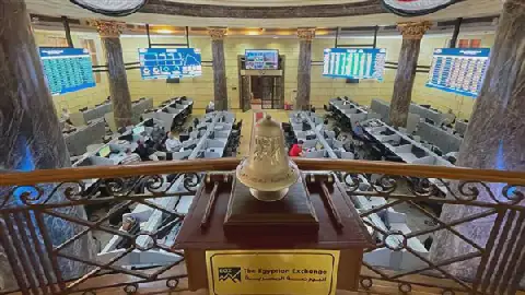 Egyptian Stock Market Loses 10 Billion Pounds at End of Weekly Trading