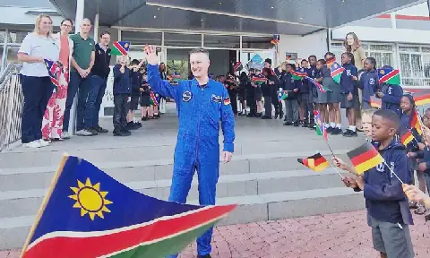 Astronaut Matthias Maurer Inspires Namibian Pupils to Dream Big