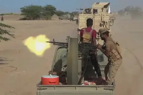 Houthis Claim Ballistic Missile Strike on Riyadh Airport