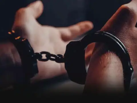 ARRESTATION