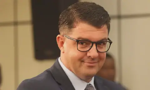 Ballotti warns against rushing Namibia’s digital education drive