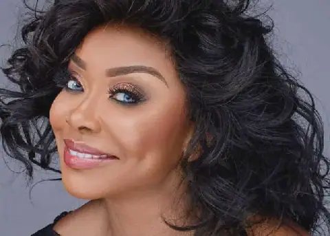 Stephanie Benson opens up on near-death breast cancer surgery