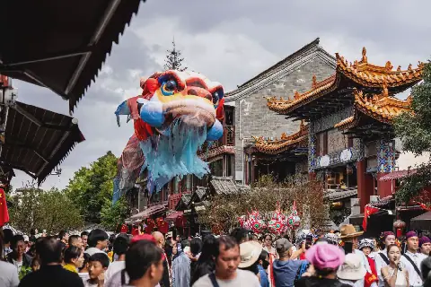 Longer trips, richer experiences: China's National Day holiday reveals shifting tourism trends