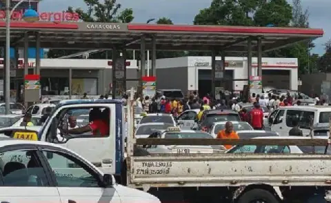 Fuel Shortage in Equatorial Guinea Impacts Taxi Services