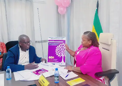 Gabon/Éducation : Camélia Ntoutoume Leclercq échange avec les partenaires du système éducatif