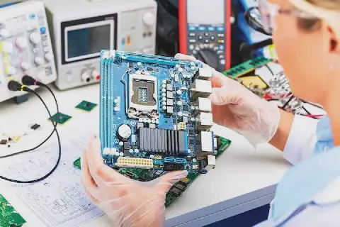 Tunisia's Electronics Industry Gets Boost with APII's Three Priority Levers