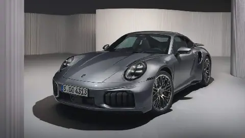Porsche Reassesses Sales Strategy Amidst Competition from Chinese Rivals