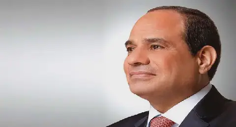 الرئيس السيسى يشارك فى مائدة مستديرة مع رؤساء كبريات الشركات وممثلى مجتمع الأعمال بكوريا الجنوبية