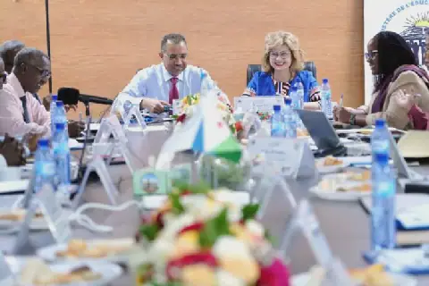 MENFOPCRIPEN Djibouti et le Rwanda renforcent leur coopération autour de la production des manuels en français (1)