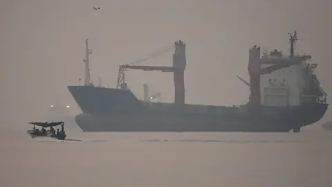 Gulf Economies to Contract Amid Rising Oil Prices Due to Impact of Iran Conflict, World Bank Reports