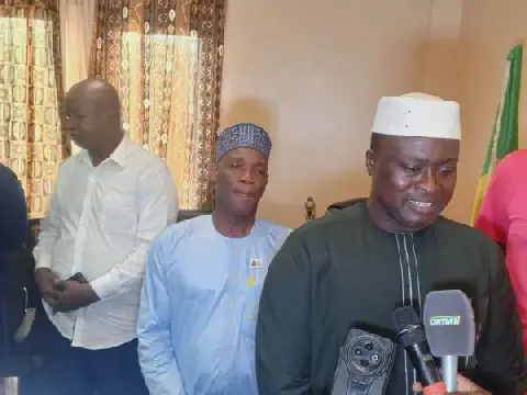 Mali's Sports Minister Meets with Newly Elected AJSM Bureau