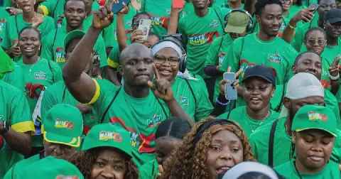 Thousands of Nigerians participate in Power Oil’s WalkHeartOn 10.0 in Lagos, promoting heart health, active living, and healthier lifestyle choices on World Heart Day