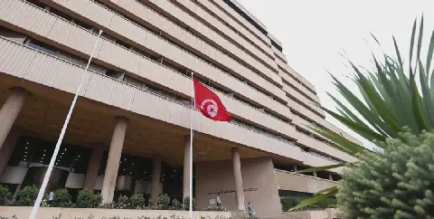 Tunisia's Central Bank Keeps Key Interest Rate at 7% Amid Economic Challenges