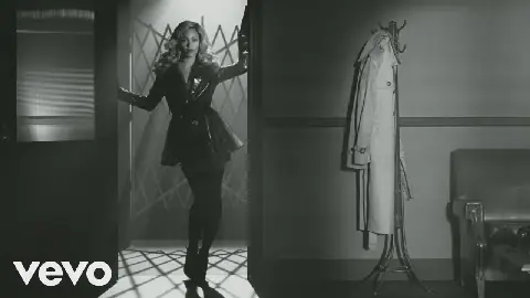 Beyoncé Releases Official Music Video for "Dance for You"